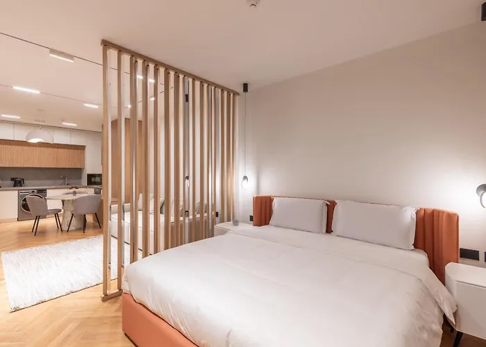 アパート Vater Selected ティラナ