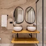 Vater Selected Apartment