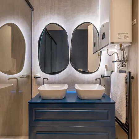 Vater Selected Apartment